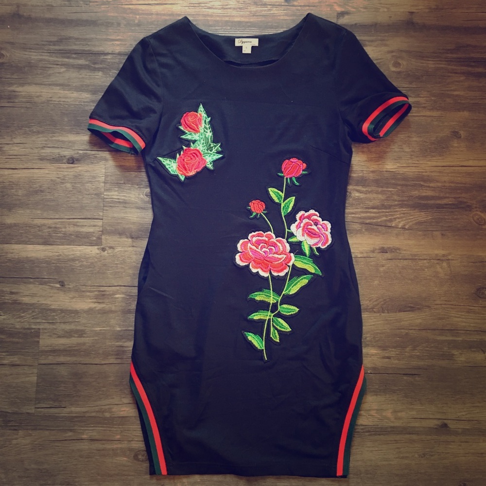 Black floral dress with pockets